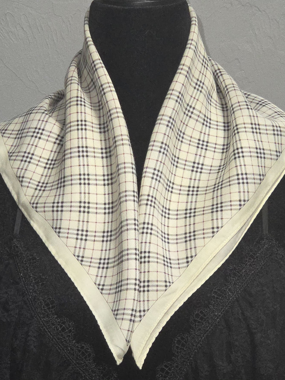 Burberry Nova Check Small Scarf/handkerchief